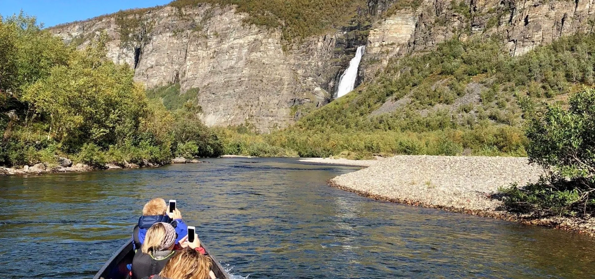 Elvebåttur til fantastiske Mollisfossen i Reisa Nasjonalpark - Reisabåt