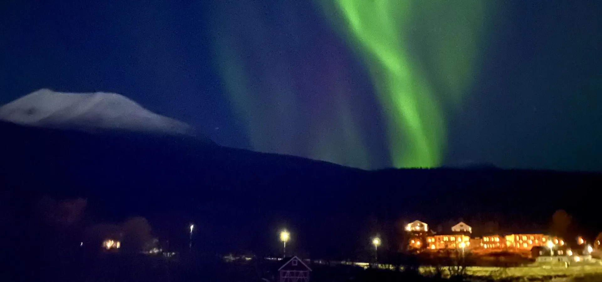 Northern lights kayaking