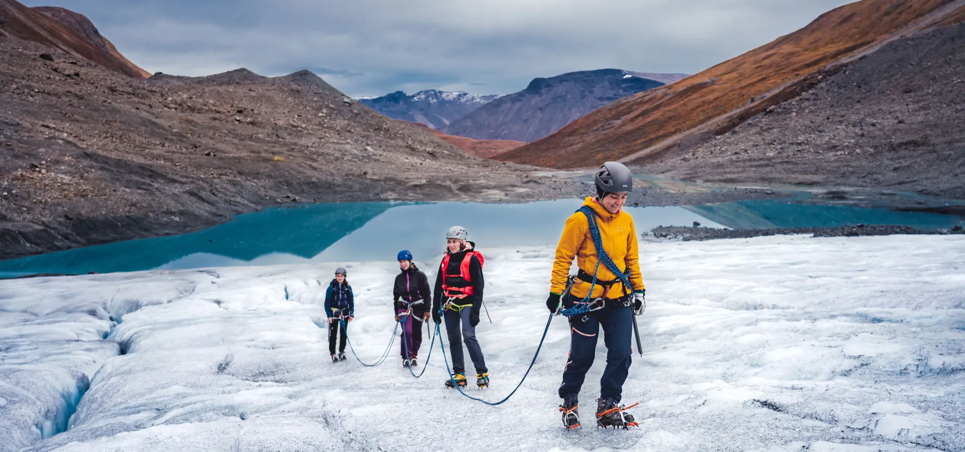 Brevandring med overnatting i Lyngsdalen - Lyngen Outdoor Experiences