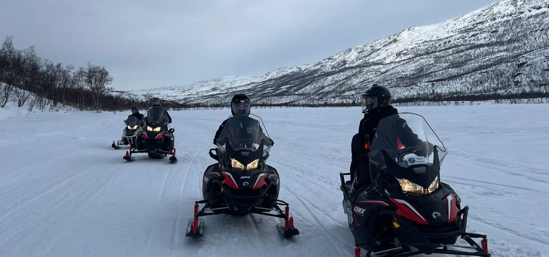               Snøskuter ekspedisjon i Skibotndalen - Activenorth