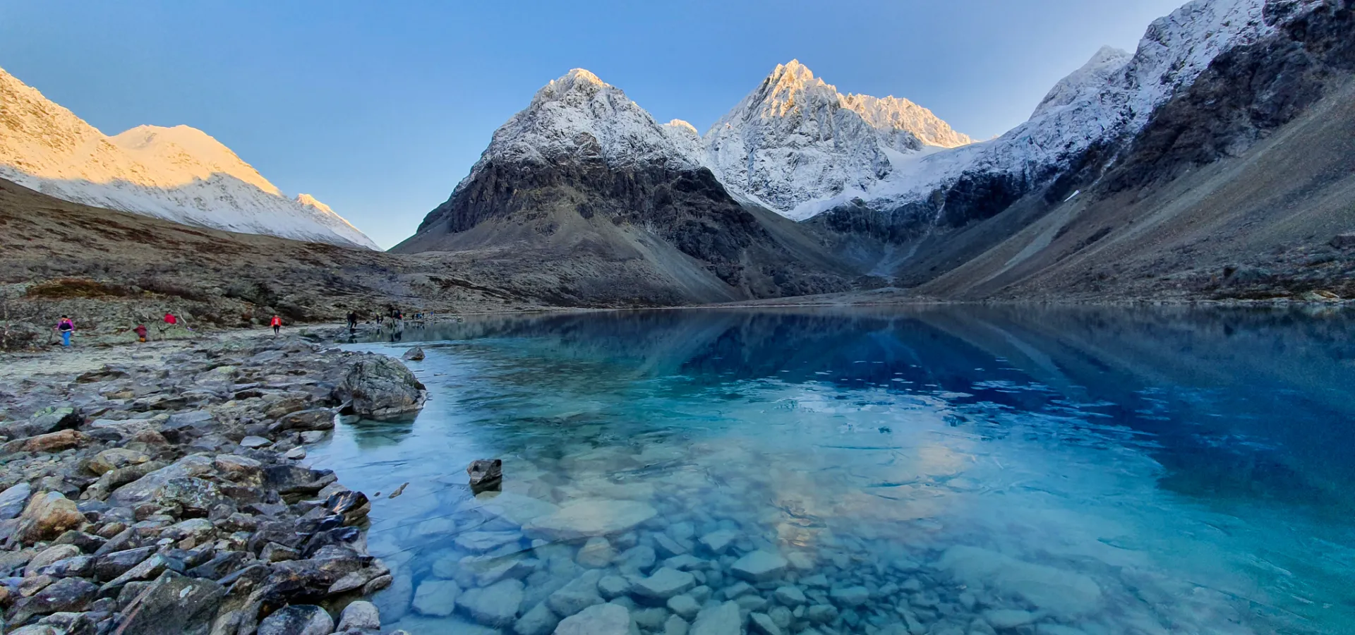 Blåisvatnet i Lyngen