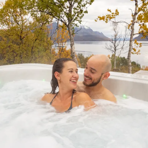 Jacuzzi, Arctic Panorama Lodge, Uløya, Nord Norge