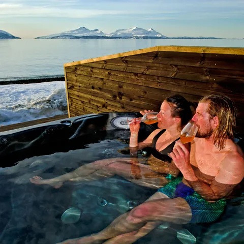 Jacuzzi, Lyngen Experience Lodge, Nord Norge